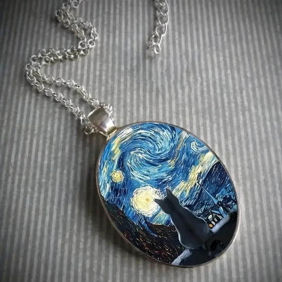 NWT Starry Night Cat Pendant Necklace - Picture 1 of 3
